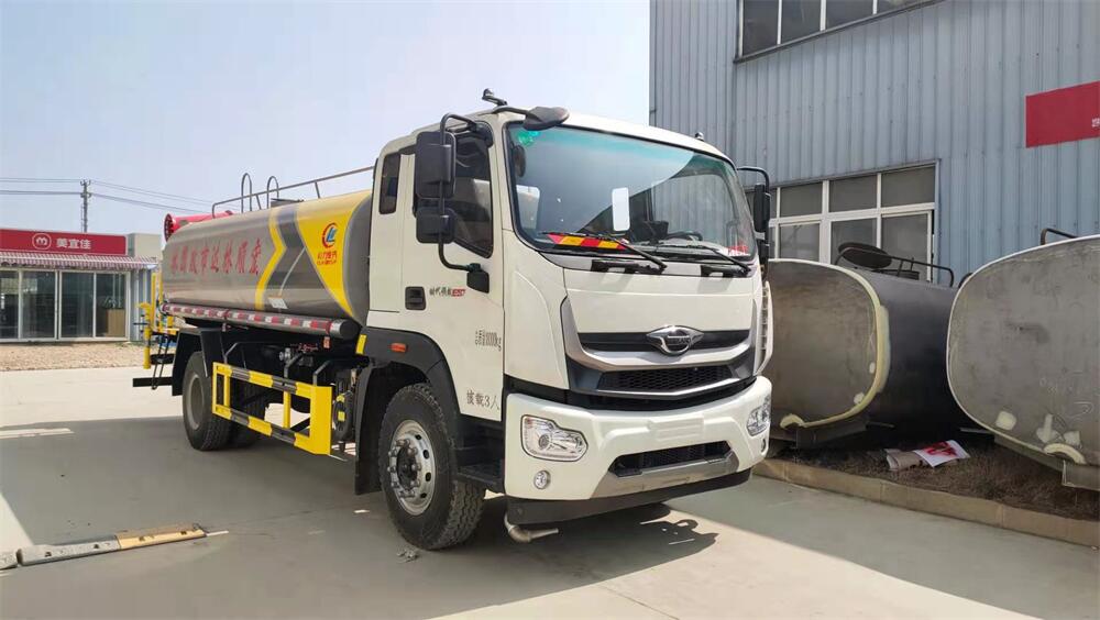 15噸霧炮車(chē)-凱力福田瑞沃國(guó)六15立方霧炮噴霧車(chē)廠(chǎng)家價(jià)格